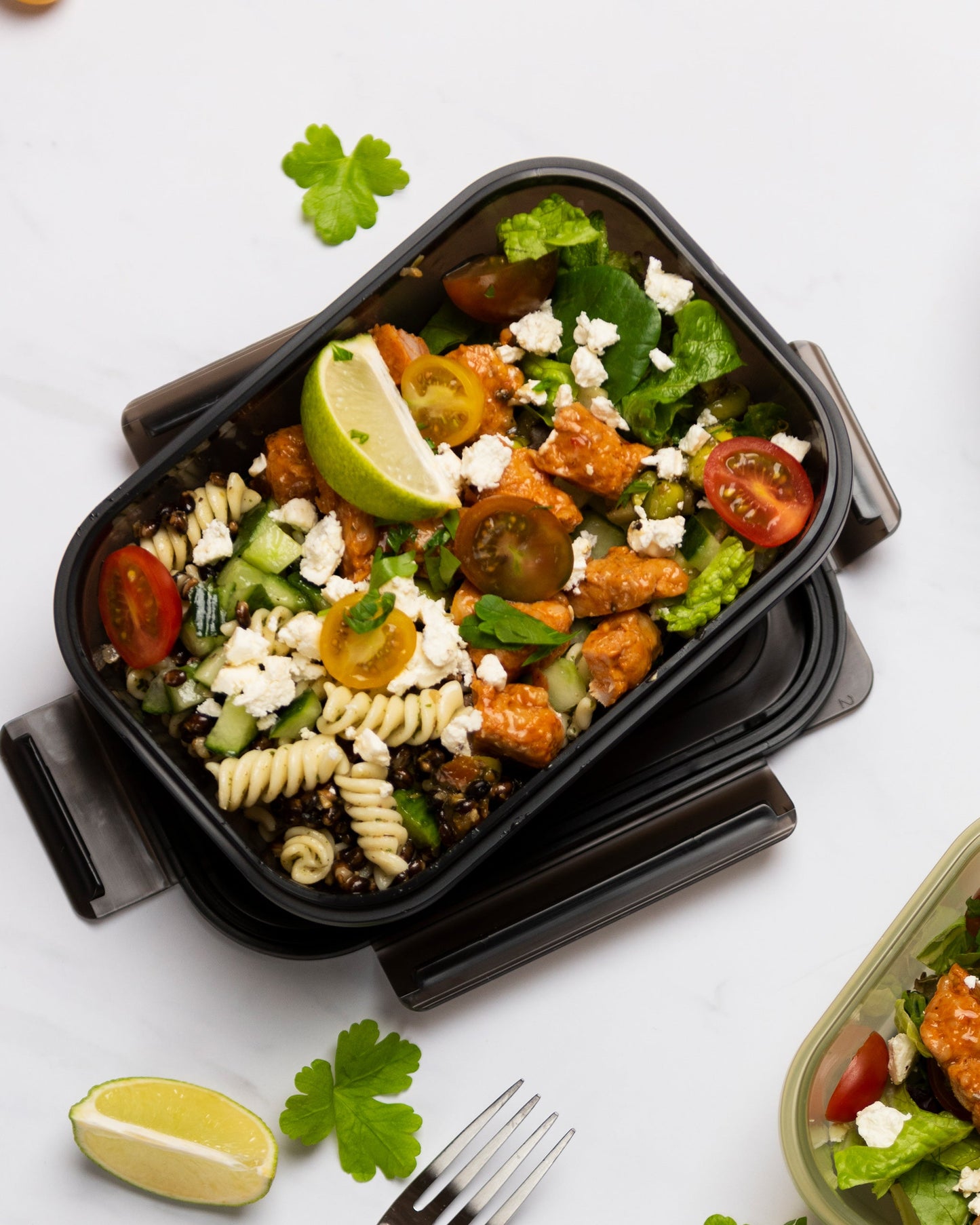 food-storage-container-black-a8 Smartshake_Food_Storage_Container_Black_Lifestyle.jpg