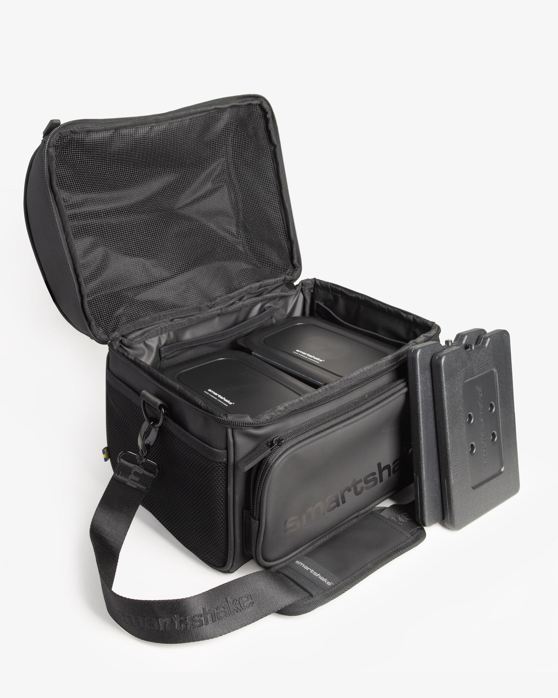 meal-prep-bag-black-with-4-food-containers-and-2-ice-packs-y3 Smartshake_Meal_Prep_Bag_Black_open.jpg
